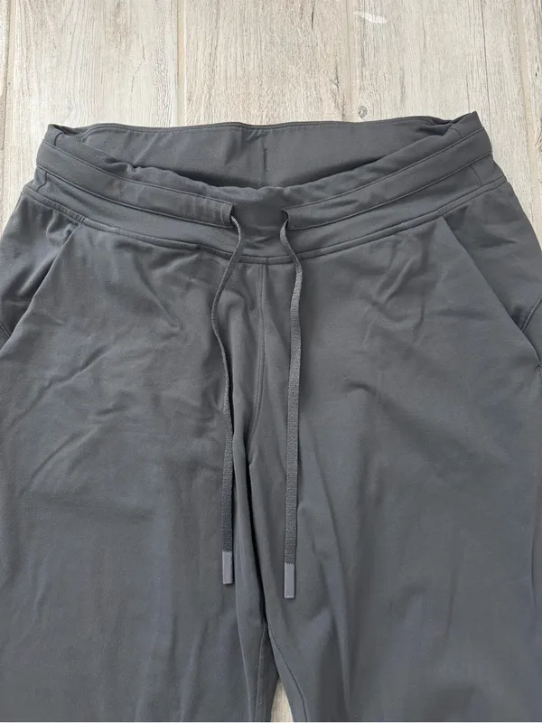 Lululemon Ready to Rulu 7/8 Jogger Graphite Grey Size 10 - Image 7
