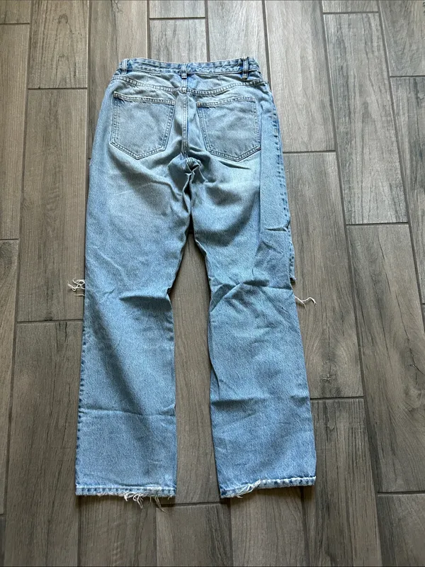 Light Blue Distressed Women’s Jeans - Image 5