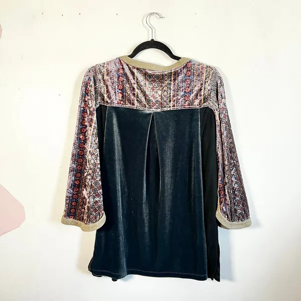 John‎ Mark Velvet Peasant Tunic Top Boho Patchwork Long Sleeve Size Small - Image 2