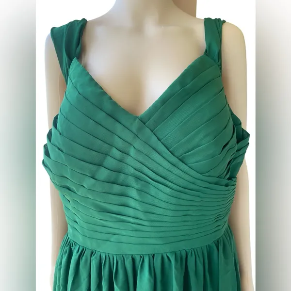 Wedding Dress Green Size 12 - Image 4