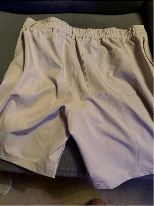 Halara women’s size large shorts - Image 3