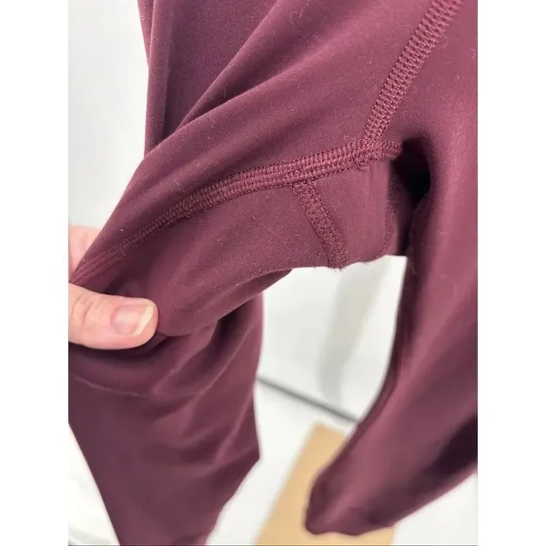 Lululemon In Movement 7/8 Tight 25” Size 4 - Image 5
