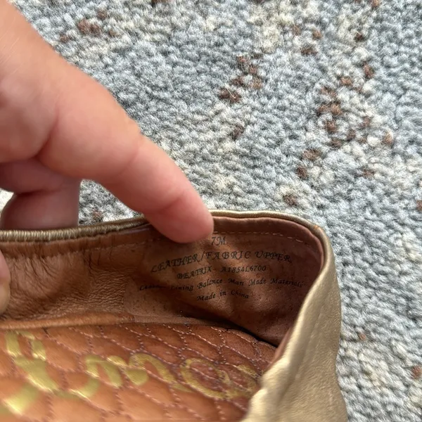 Sam Edelman Beatrix Egypt Spike Cap Toe Flats Gold 7 - Image 8