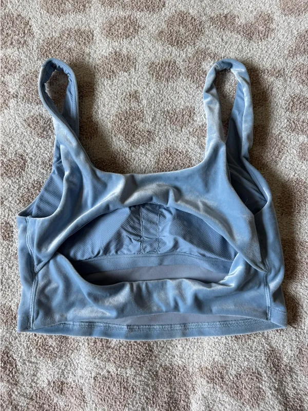 Athleta Workout Top Tank - Image 2