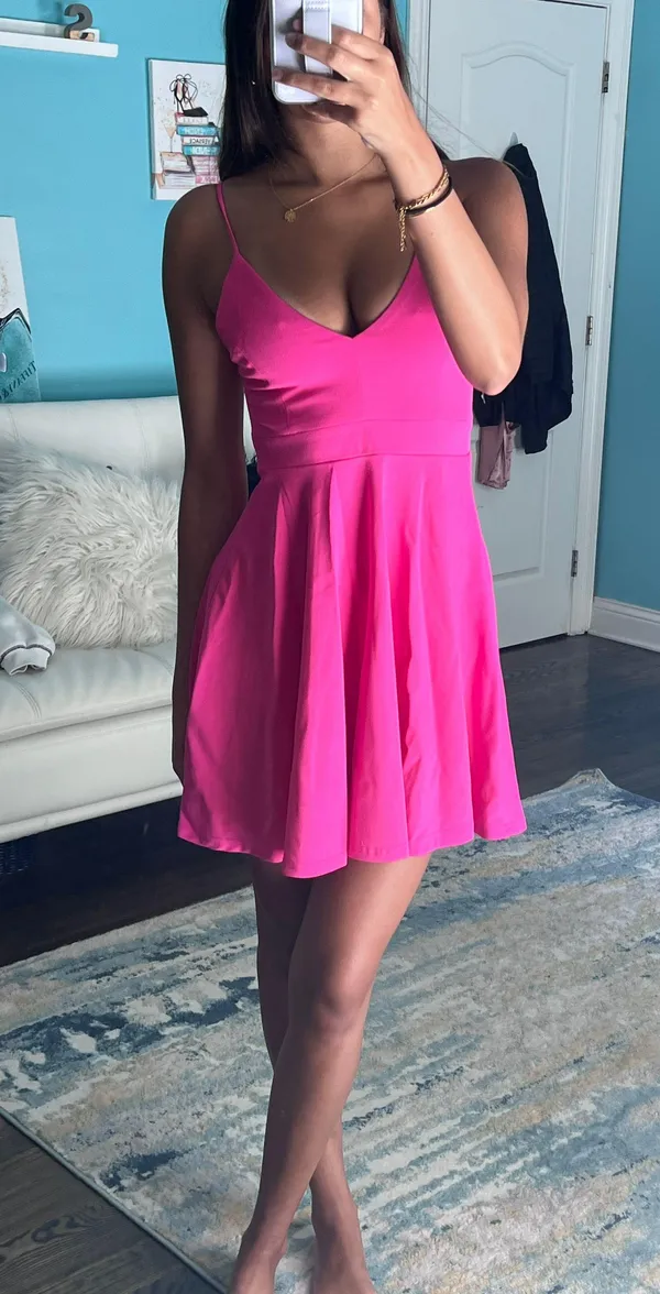 NWT boutique pink dress Size M - Image 3