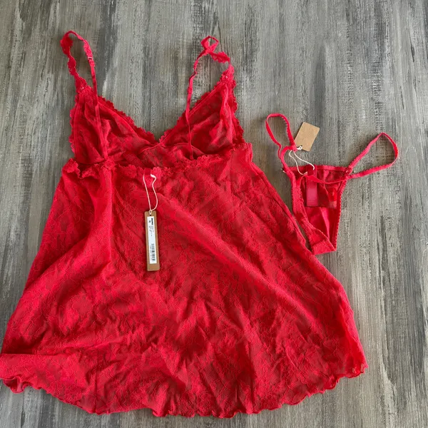 New Skims Lingerie - Image 4