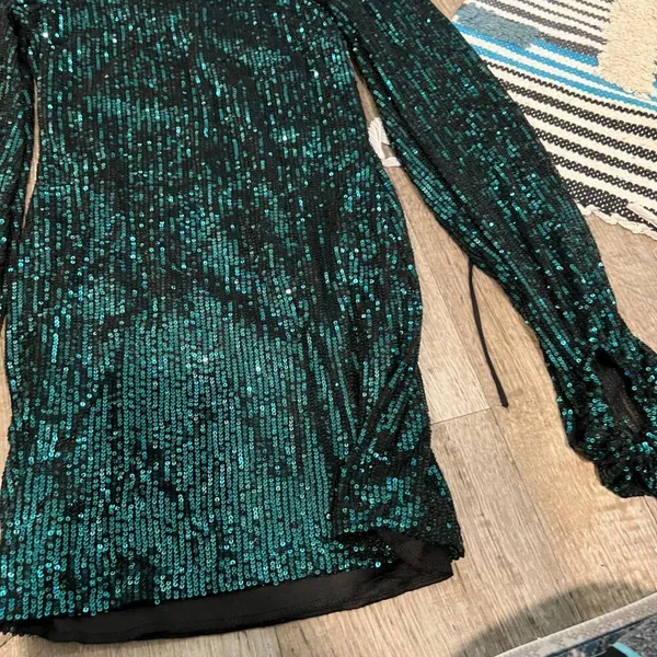 NEW! LUCY IN THE SKY Sequins Dress in Emerald Green M‎ - Image 10