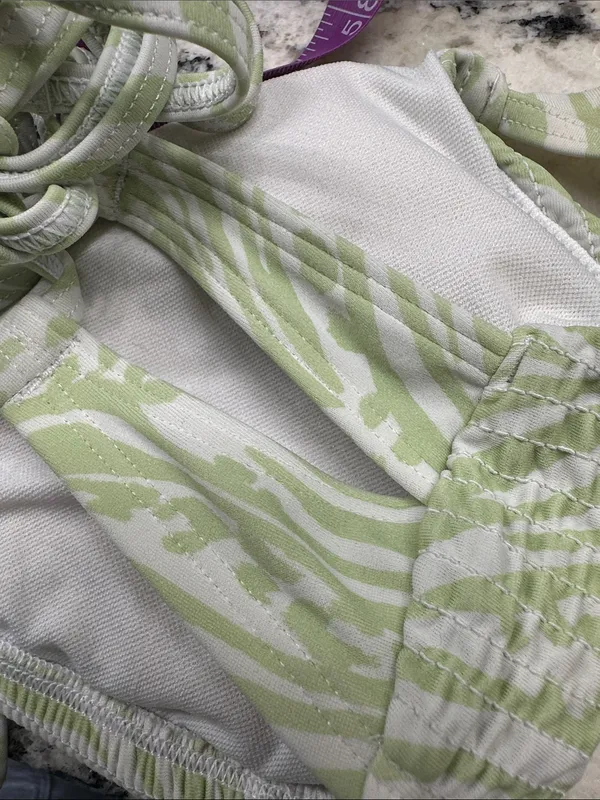 Hollister White and Light Green Smocked Bikini Top - Image 6