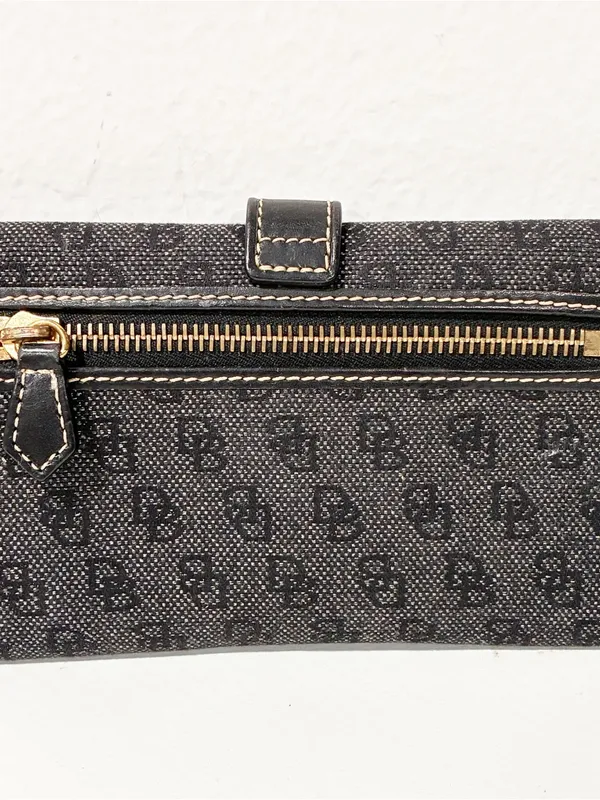 Dooney and Bourke Wallet Clasp Closure Canvas Silver Multi Card - Image 5