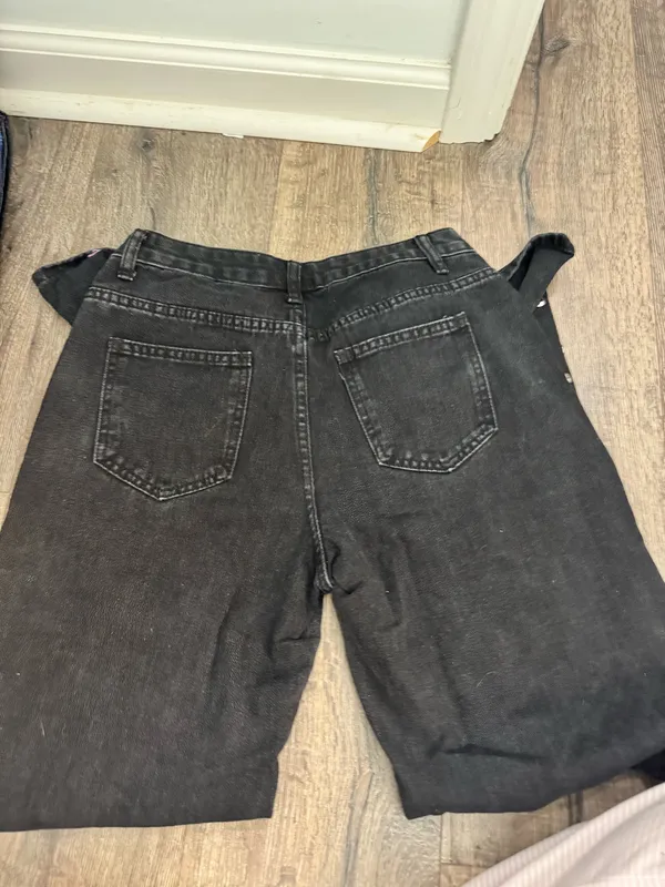 Studded black jeans Size 26 - Image 5