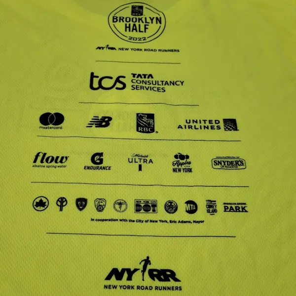 New Balance Top Size Large 2022 Boston Half Marathon New York Road Runners Shirt Women's Top - Image 8
