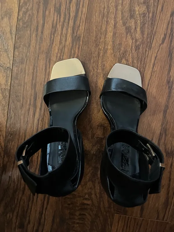 Topshop Black High-Heel Ankle-Strap Sandals with Metallic Toe Accent - Image 7
