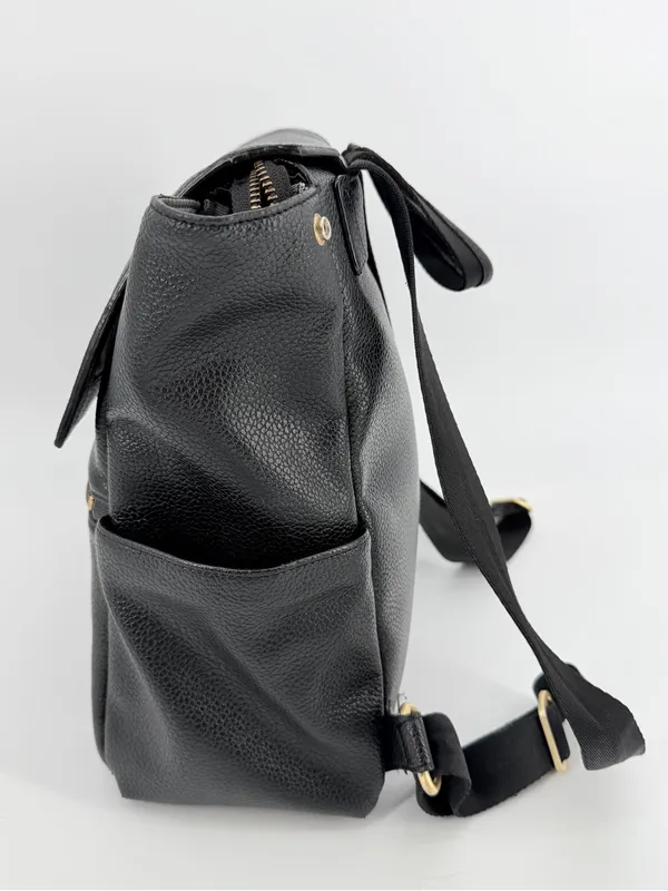 Freshly Picked Classic Diaper Backpack bag Black vegan pebbled leather large - Image 4