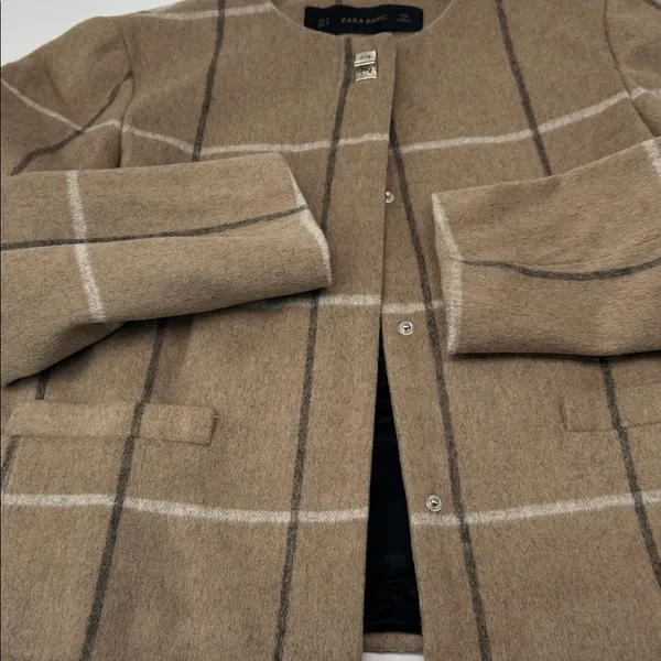 Zara Beige Wool  Jacket with Silver Hardware bust 34 length 20 - Image 6