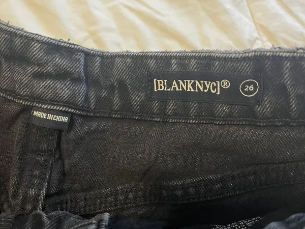 BLANK NYC Black Jean Shorts - Image 3
