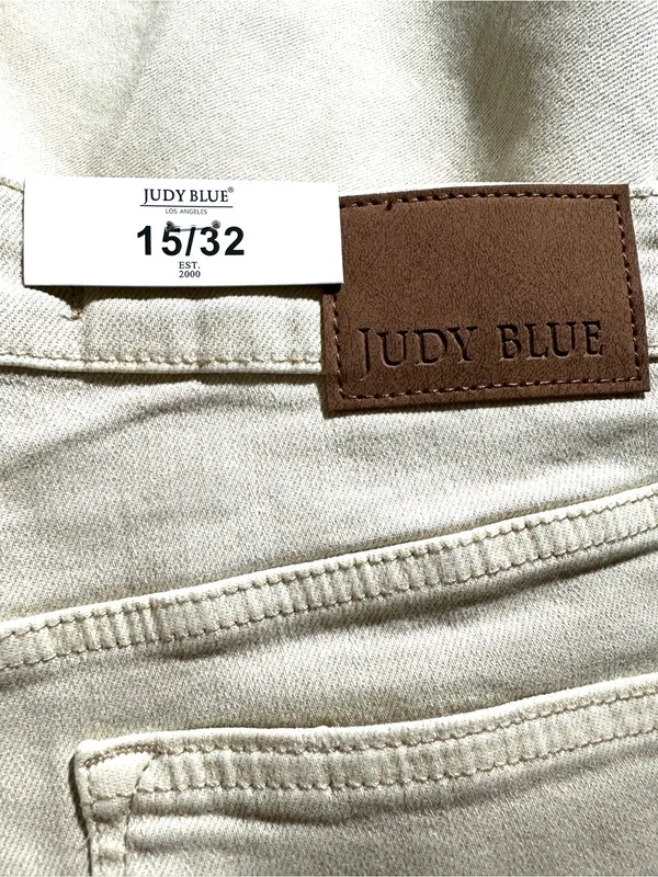 Judy Blue‎ High-Rise Distressed Wide-Leg Jeans in Cream Sz 15/32 - Image 5