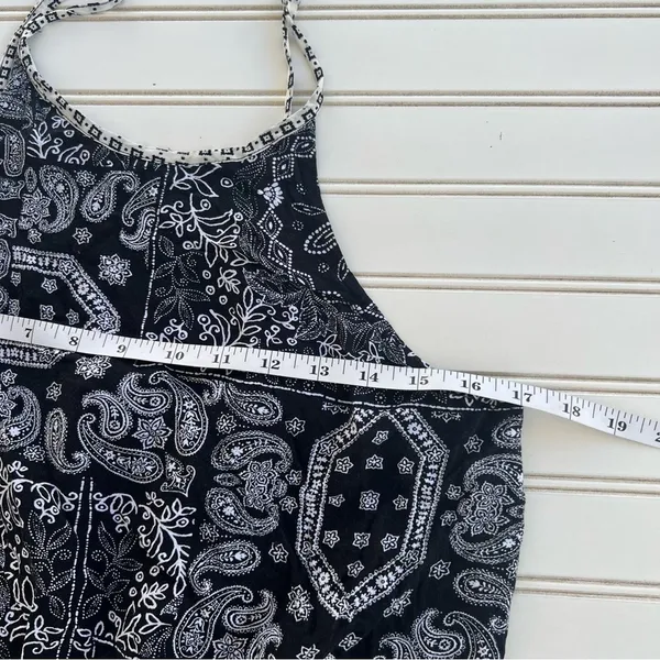 Loom & Thread Jumpsuit Large Paisley Patchwork Black White Boho Halter‎ Neck - Image 9