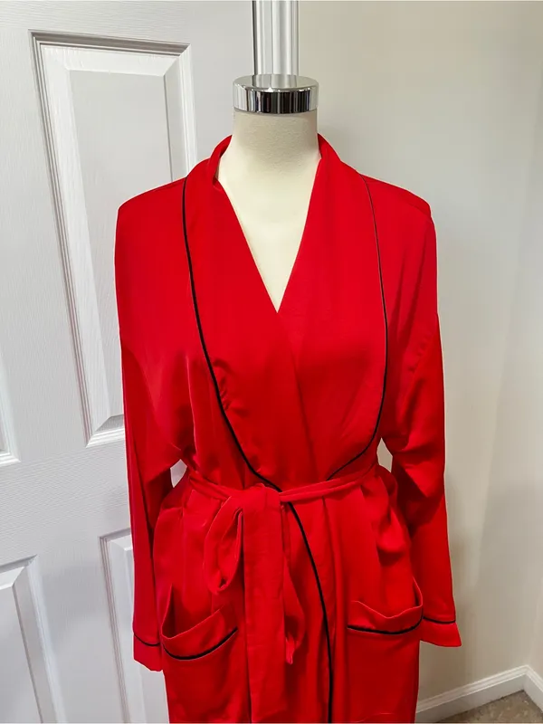 Fabletics Eco-satin Robe Strawberry Red With Black Trim With Pockets Size Medium - Image 7