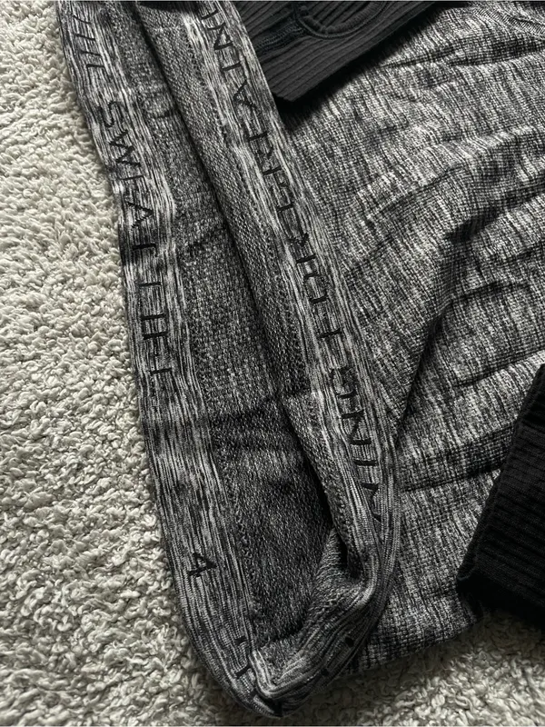 lululemon athletica Black to Gray Ombre Swiftly Long-Sleeve Performance Size 4 - Image 6