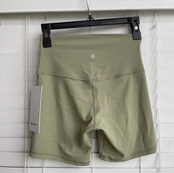 Lululemon Align HR Shorts - Image 3