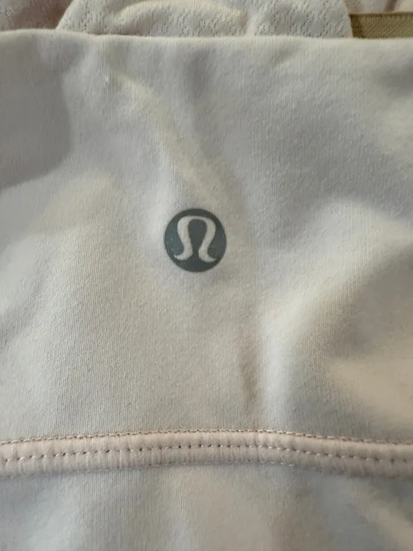 Lululemon Cropped Tee - Image 4