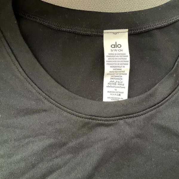 Alo Yoga Alosoft Crop Finesse Short Sleeve Black S - Image 3