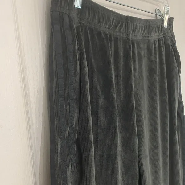 adidas‎ Tiro Cut 3-Stripes Corduroy Velour Track Pants Gray L - Image 5
