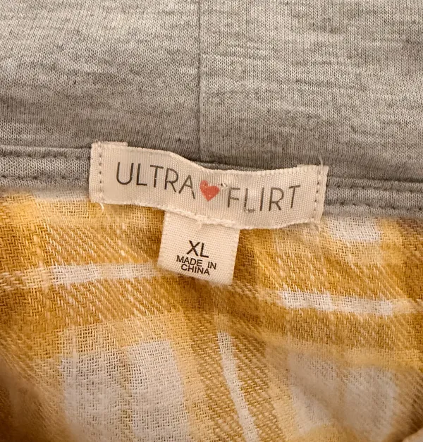 Ultra Flirt Yellow Plaid Hooded Flannel Button-Down Shirt Size XL - NWOT - Image 7