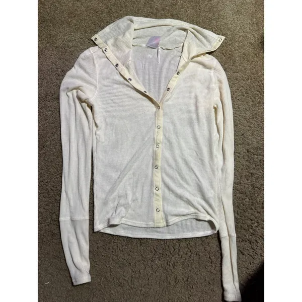 Out From Under Cream Ribbed Knit Snap Front Long Sleeve Top Spread Collar Off White Medium - Image 2