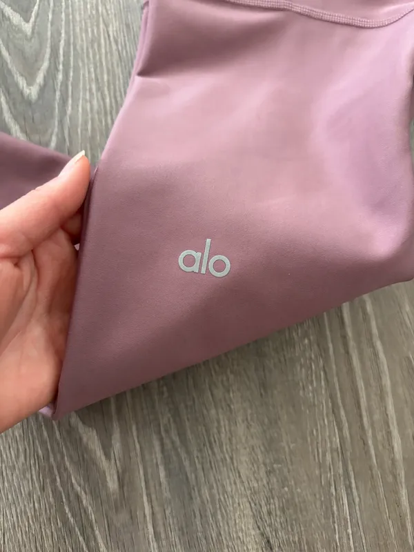 ALO YOGA High-Waist 4 Pocket Utility Legging in Woodrose (S) - Image 7
