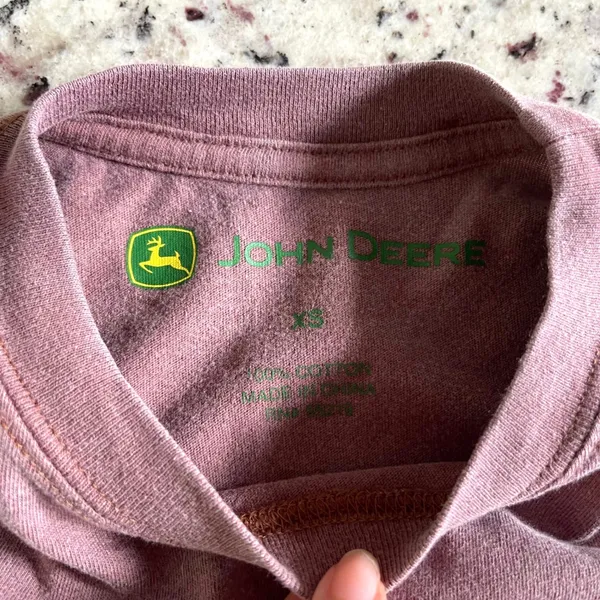 John Deere Graphic T-Shirt Womens XS Brown Mauve Farmcore Cotton Crew Neck Tee - Image 4