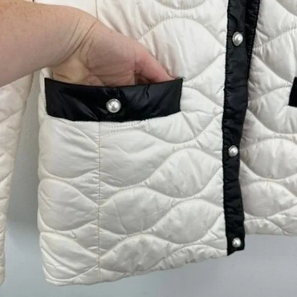 Kate Spade‎ Quilted Puffer Coat Jacket Ivory Black Trim Pearl Buttons Size L - Image 3