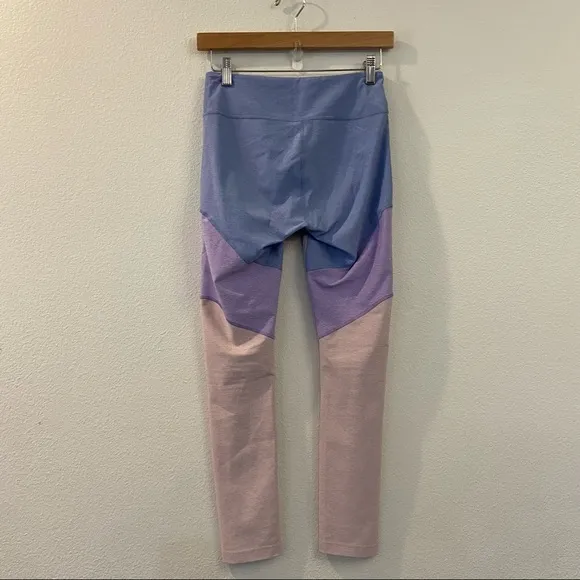 Outdoor Voices 7/8 Springs‎ Legging Size Small - Image 9