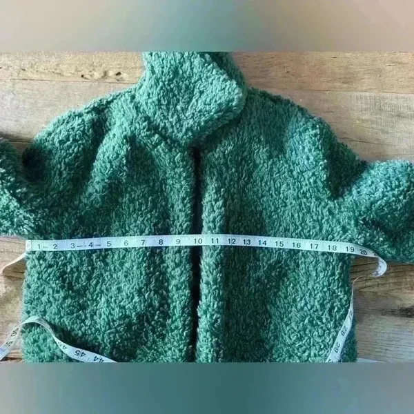 NEW BLANK NYC Faux Fur/Shearling Cropped Jacket~ Green Lights~Small~Teddy Bear - Image 5