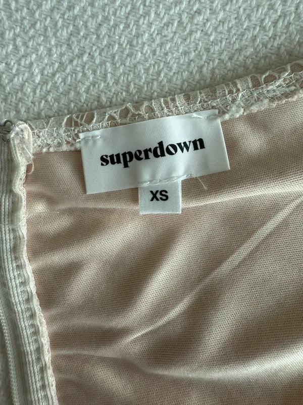 Revolve superdown Top White Crop - Image 3