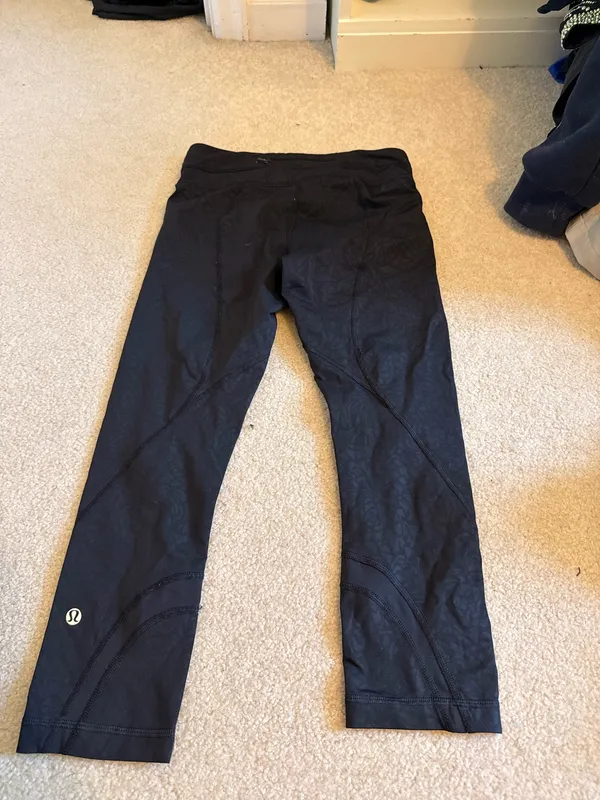 Lululemon Leggings - Image 4