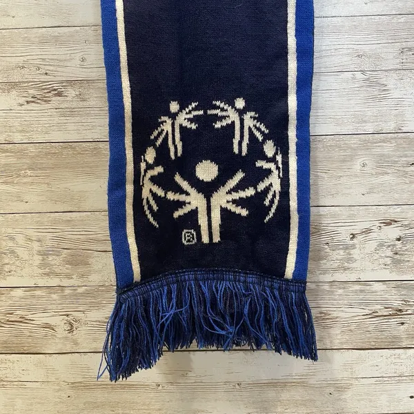 Tennessee Special Olympics Scarf Freeze For A Reason Blue White Knit Polar Bear‎ - Image 10