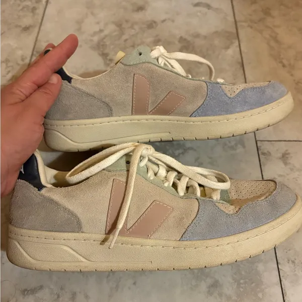 VEJA V-10 Multicolor Natural Babe Sneakers - Image 5