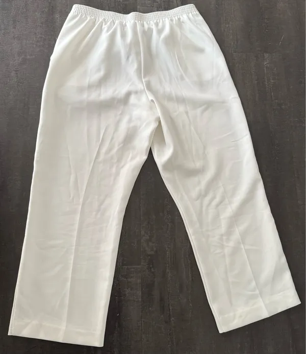 Alfred Dunner Classics Womens Straight Mid Rise Pull-On Pants White Size 14P - Image 6