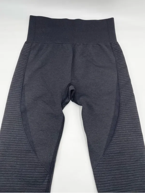 Acta Women's Black Seamless Moto Leggings Size Small Athleisure Workout Ribbed - Image 5