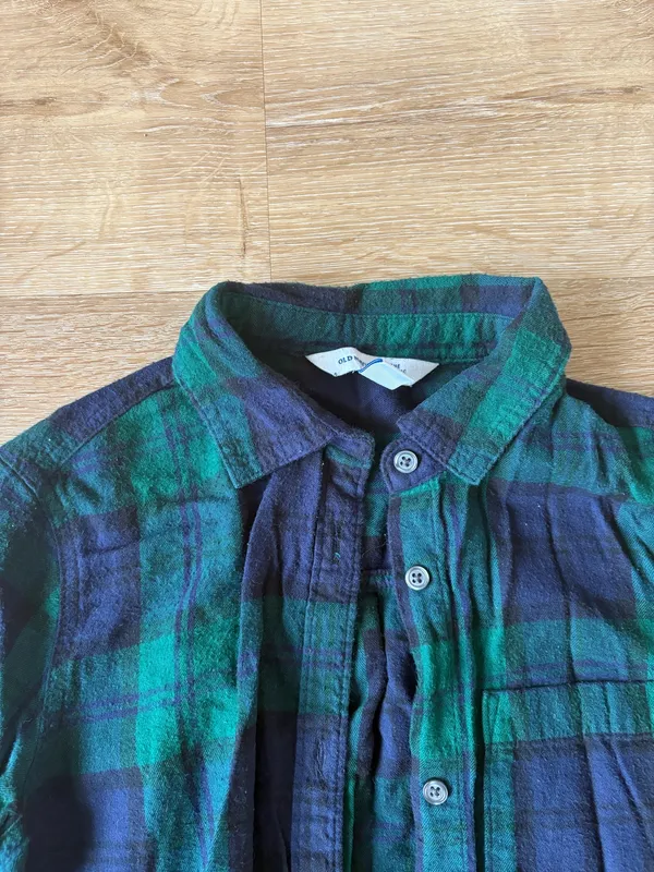 Old Navy Green and Blue Plaid Button Down Flannel - Image 4