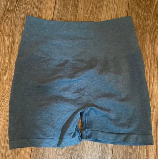 Alphalete Og shorts - Image 3