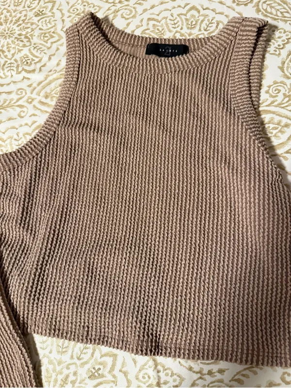 Saints size large two piece top and pencil skirt - Image 2