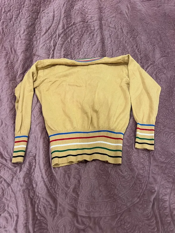 V-Neck Striped Trim Women’s Sweater - Yellow - Image 2