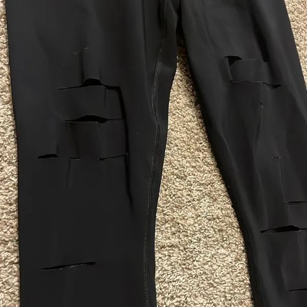 Alo Yoga High Waisted Ripped Warrior Black Leggings Small‎ - Image 3