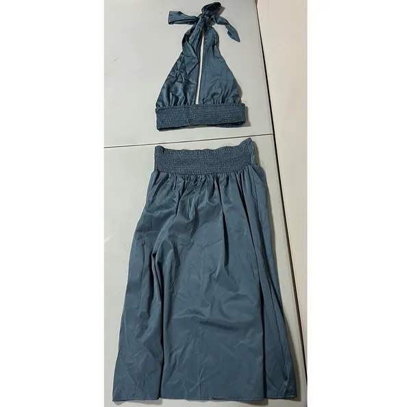 Blue Periwinkle Satin Silk Maxi Skirt and Halter Crop Top Matching Set Coords Size S 🩵✨ - Image 4