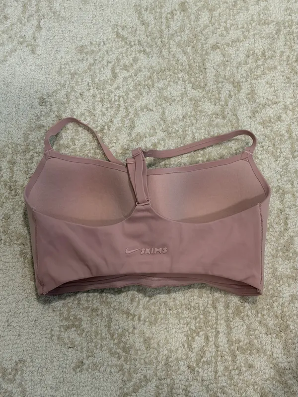 NikeSKIMS Matte Women's Contour Cami Bra Size S-DD - Image 5