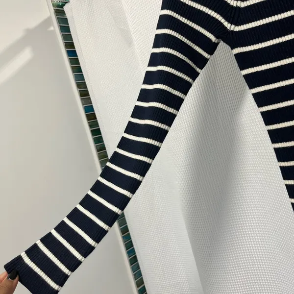 Abercrombie & Fitch Navy and White striped off the shoulder sweater - Image 4