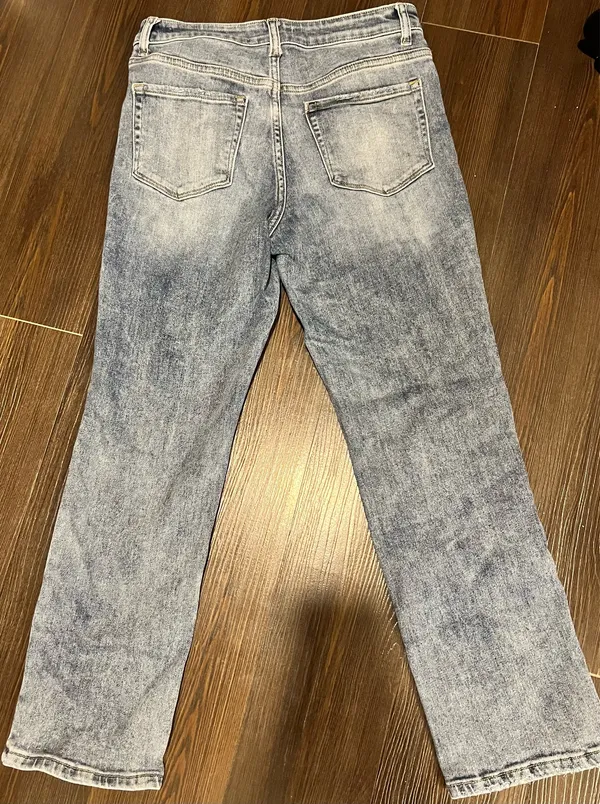 Women’s Stylish Jeans Blue Size 27 - Image 4