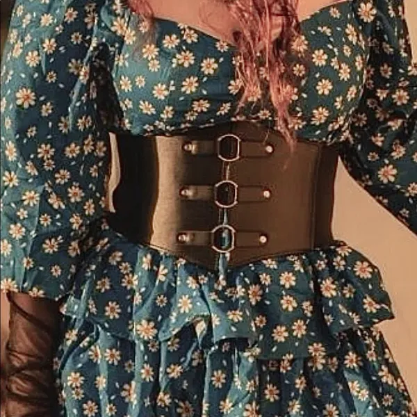 Black O Ring Corset Belt New - Image 9